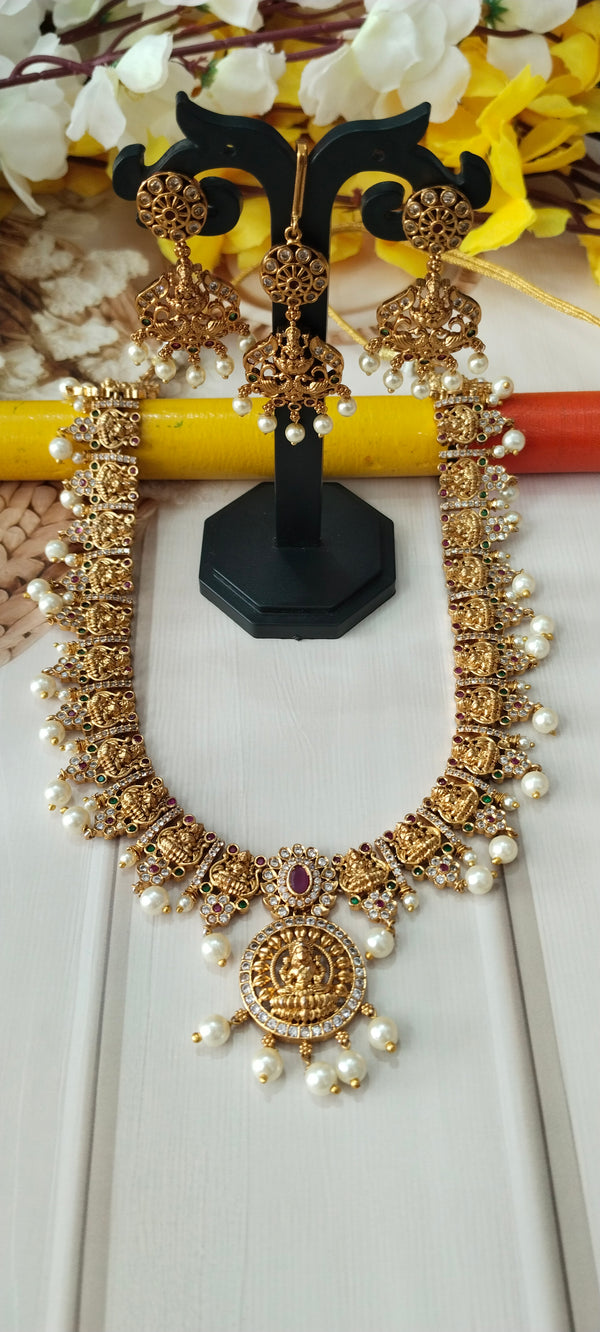 gold-plated long haram features rich traditional craftsmanship with elegant motifs and a radiant finish