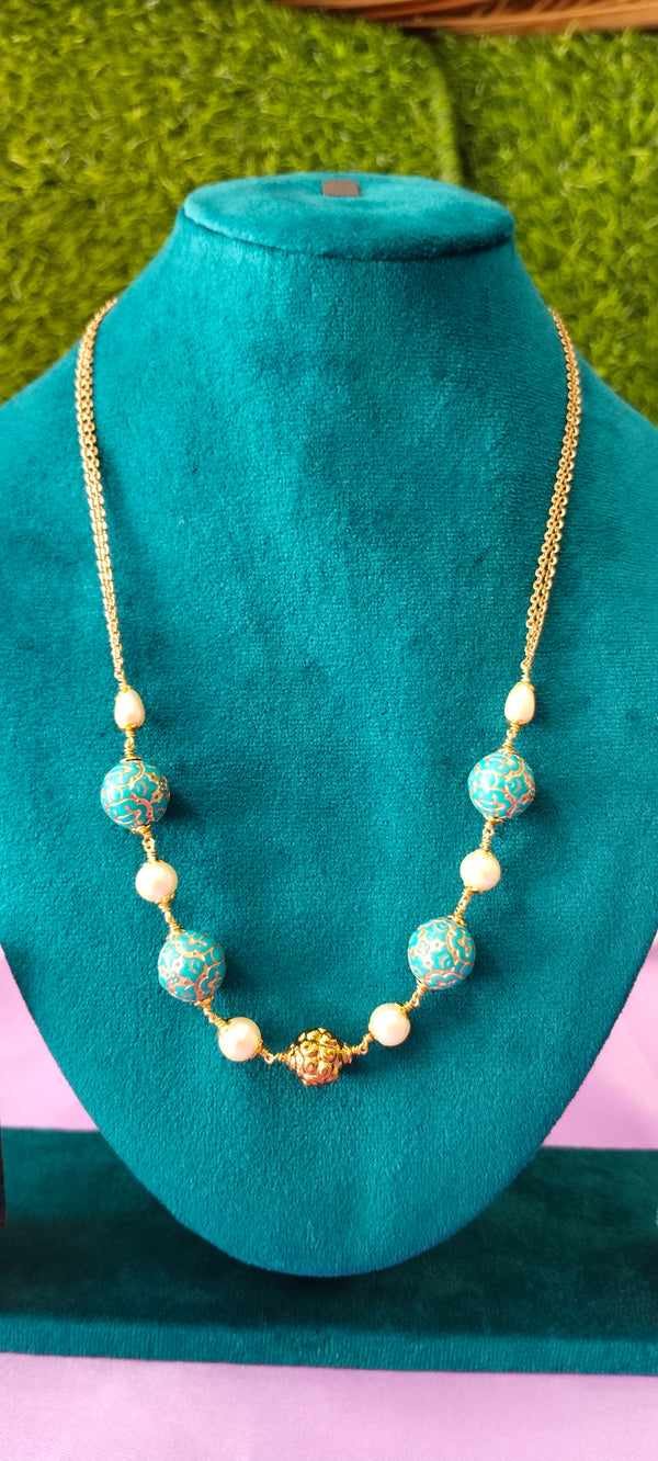 Fashion balls and nakshi gold balls chain no earrings