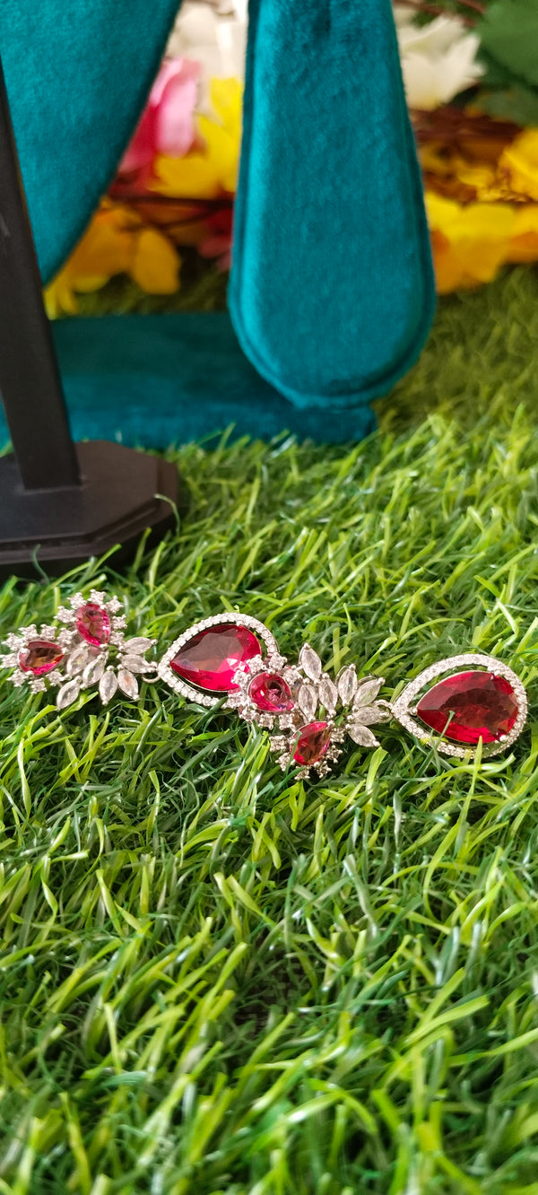 Elegant and intricate design earring