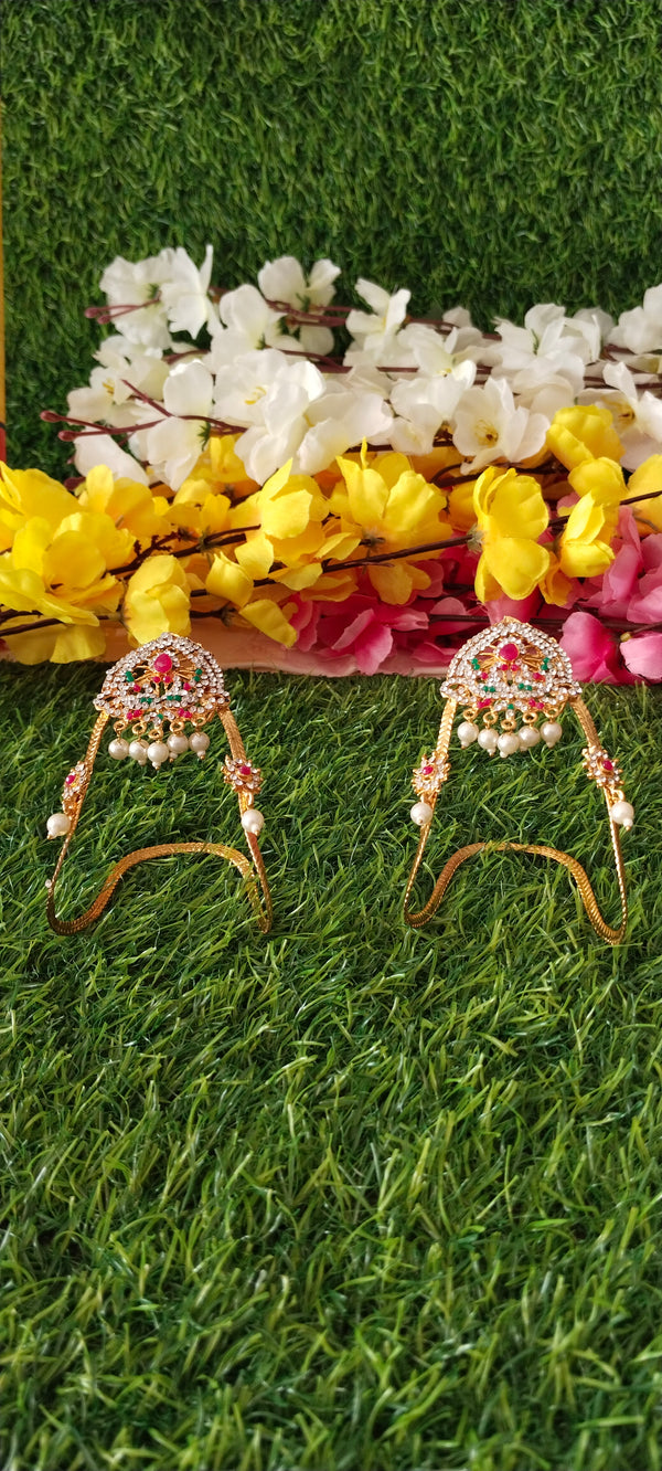 gold plated venky Adjustable design to fit various hand sizes