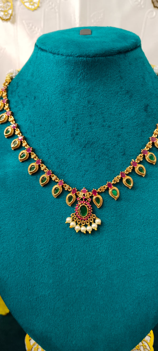 new trendy kundan Mango Leaf necklace