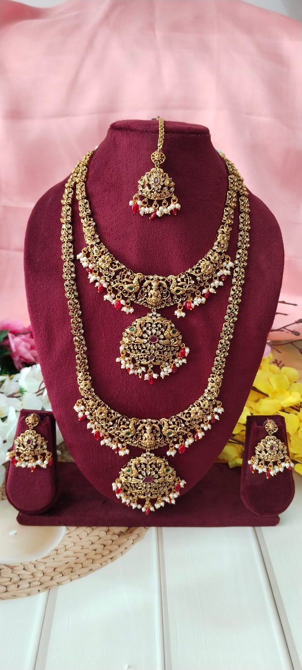 one gram gold combo set includes two exquisite pendants—Subh Laxmi, symbolizing blessings and prosperity, and a graceful Swan