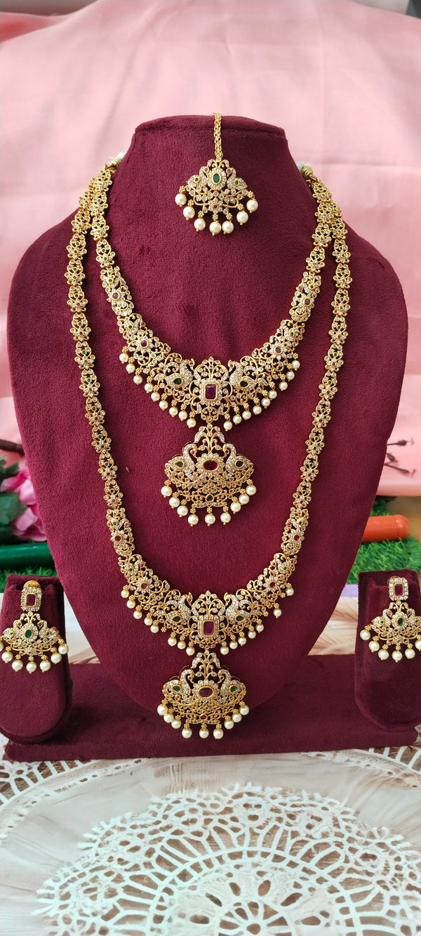 Elevate your jewelry collection with this premium one gram gold Swan combo set