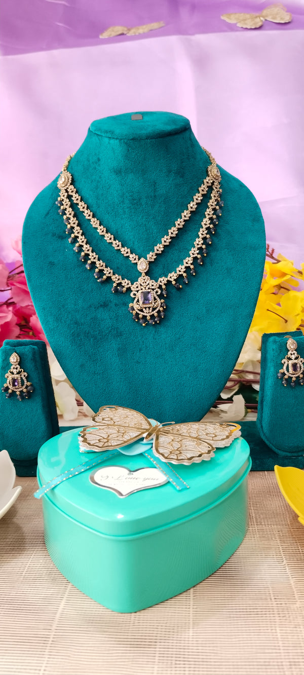 sparkling crystal stone necklace featuring brilliantly cut stones that add effortless glamour to any outfit.