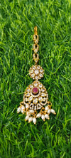 Gold-Plated & White Kundan-Studded Pearl Beaded Maang Tikka