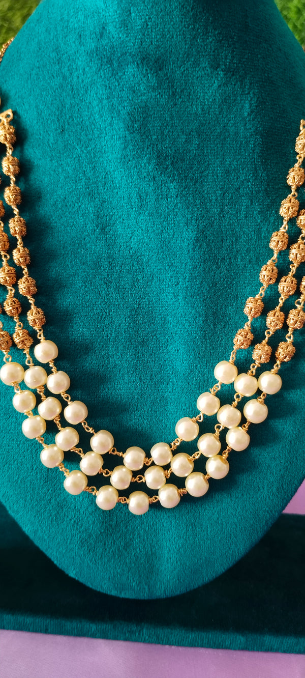 Nakshi gold balls with white pulse beads chain no earrings