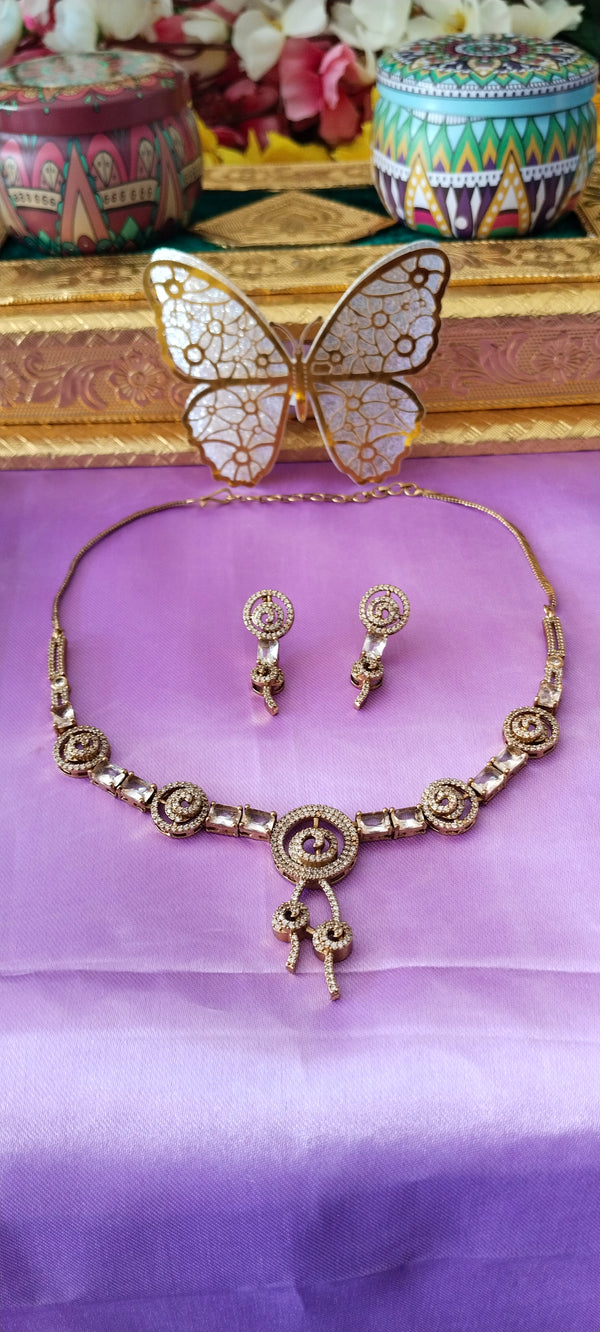 Floral mehendi polish elegant modern fashion design necklace