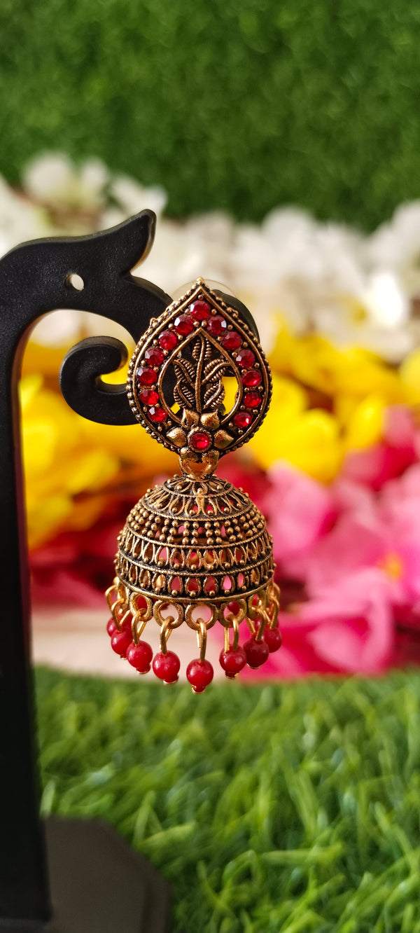 Oxidized earrings with res stone