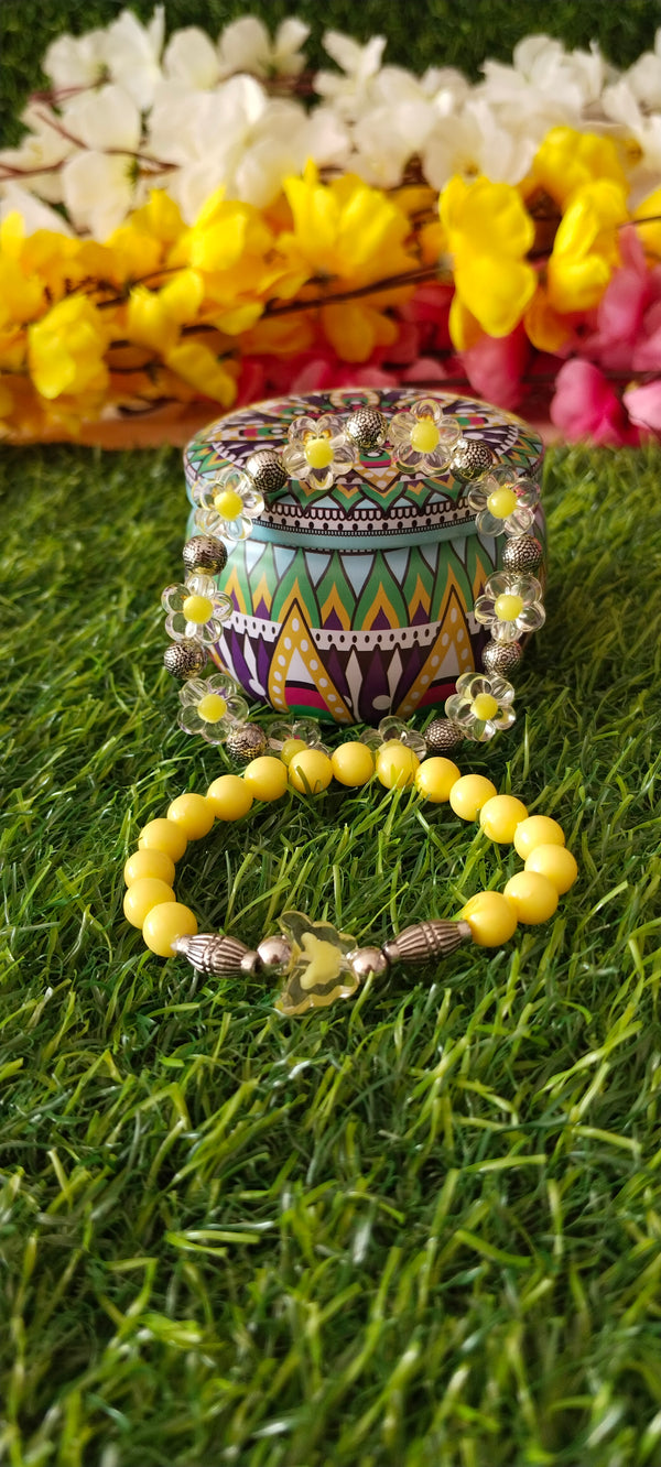 beads bracelets for a modern fashionable look