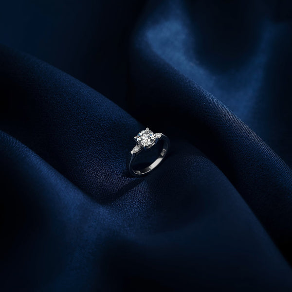 Sleek Stripe Band Ring