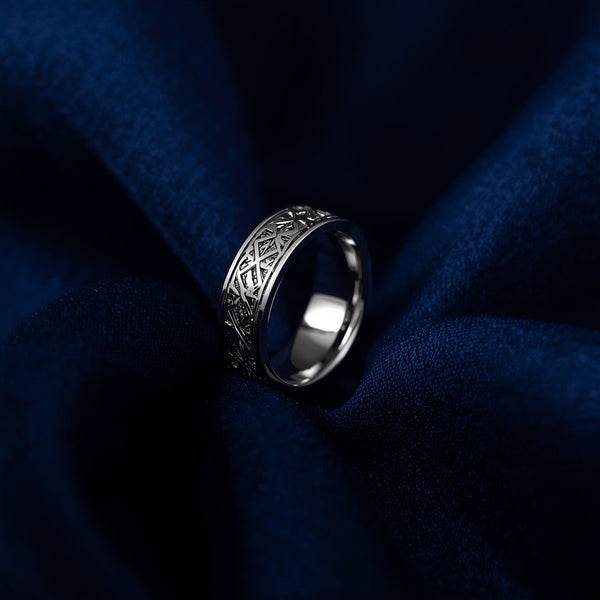 Enamel Bloom Sapphire Ring